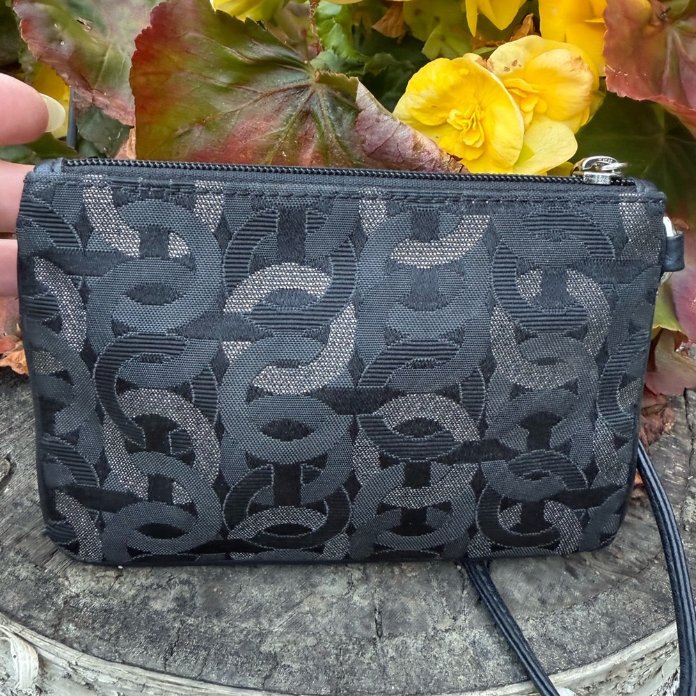Coach Kristin Chainlink C wristlet - Picture 2 of 12